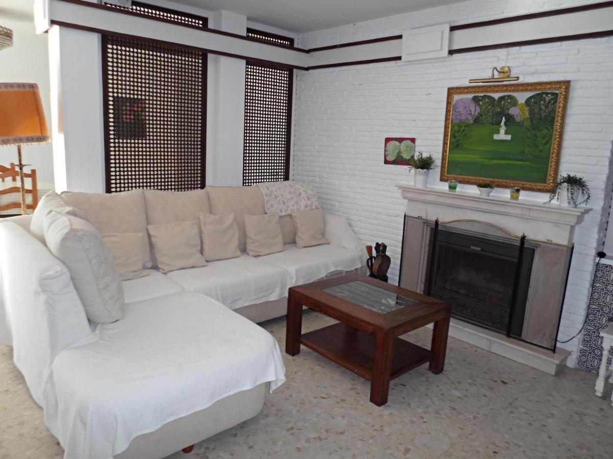 Aguamarina 12 Menyber Apartment Нерха Екстериор снимка